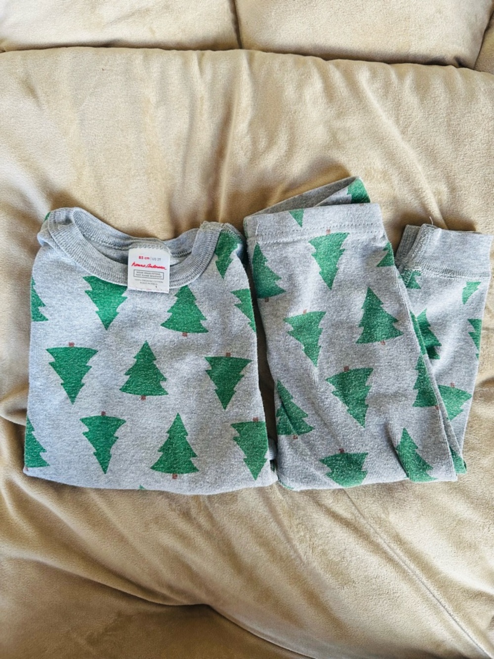 $10 🔥HANNA ANDERSSON ORGANIC COTTON TODDLER PAJAMAS 2T